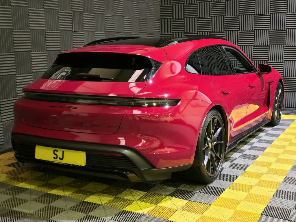 Used Porsche Taycan 2023 for sale - 77276054: Photo 25