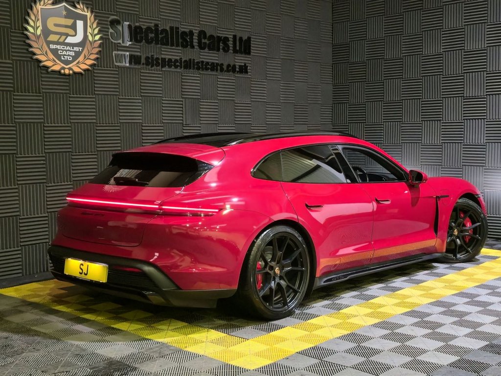 Used Porsche Taycan 2023 for sale - 77276054: Photo 26