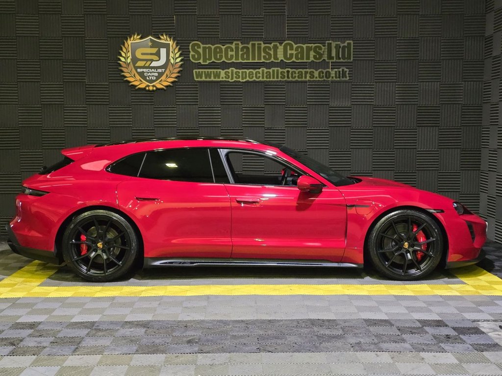 Used Porsche Taycan 2023 for sale - 77276054: Photo 31