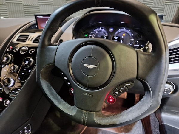 Used Aston Martin Vanquish 2014 for sale - 74449118: Photo 14