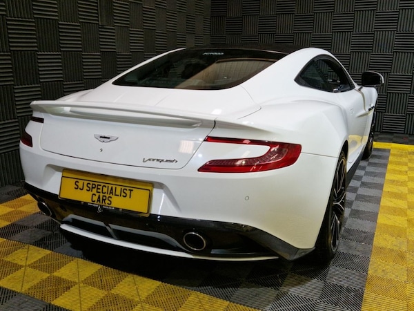 Used Aston Martin Vanquish 2014 for sale - 74449118: Photo 24