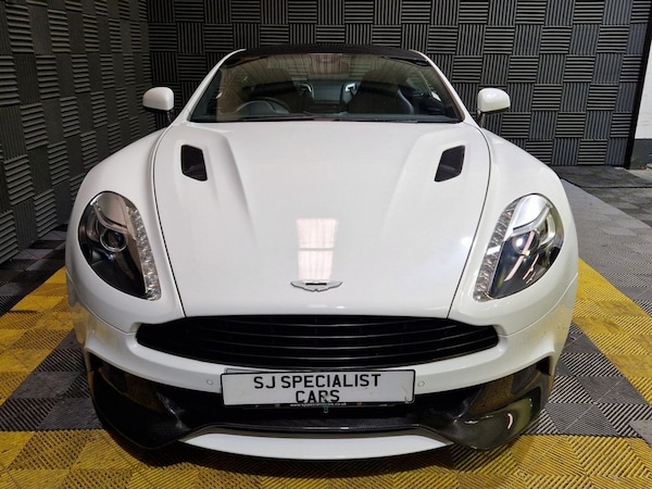 Used Aston Martin Vanquish 2014 for sale - 74449118: Photo 3