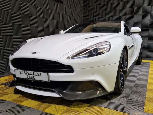 Used Aston Martin Vanquish 2014 for sale - 74449118: Photo 4
