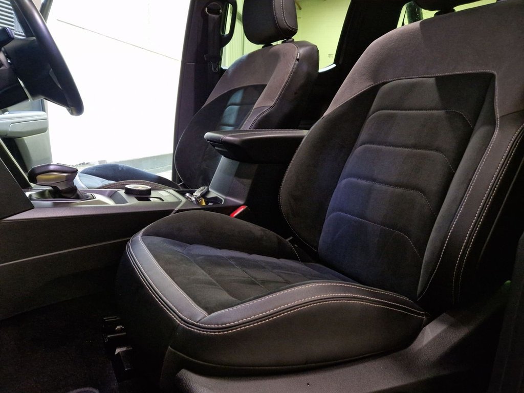 Used Volkswagen Amarok 2023 for sale - 76333957: Photo 8