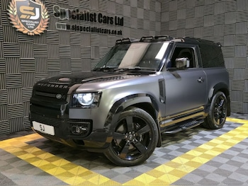 Used Land Rover Defender 2022 for sale - 78996034: Photo