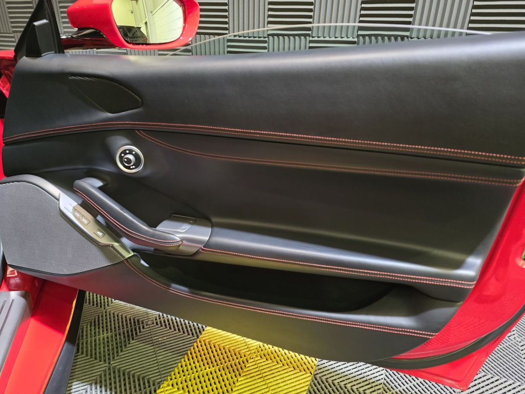 Used Ferrari Portofino 2019 for sale - 77734357: Photo 23