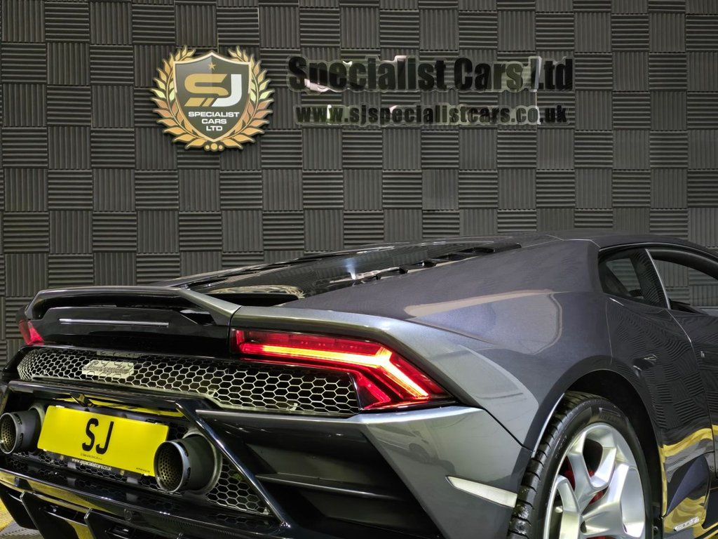 Used Lamborghini Huracan 2022 for sale - 77990714: Photo 10