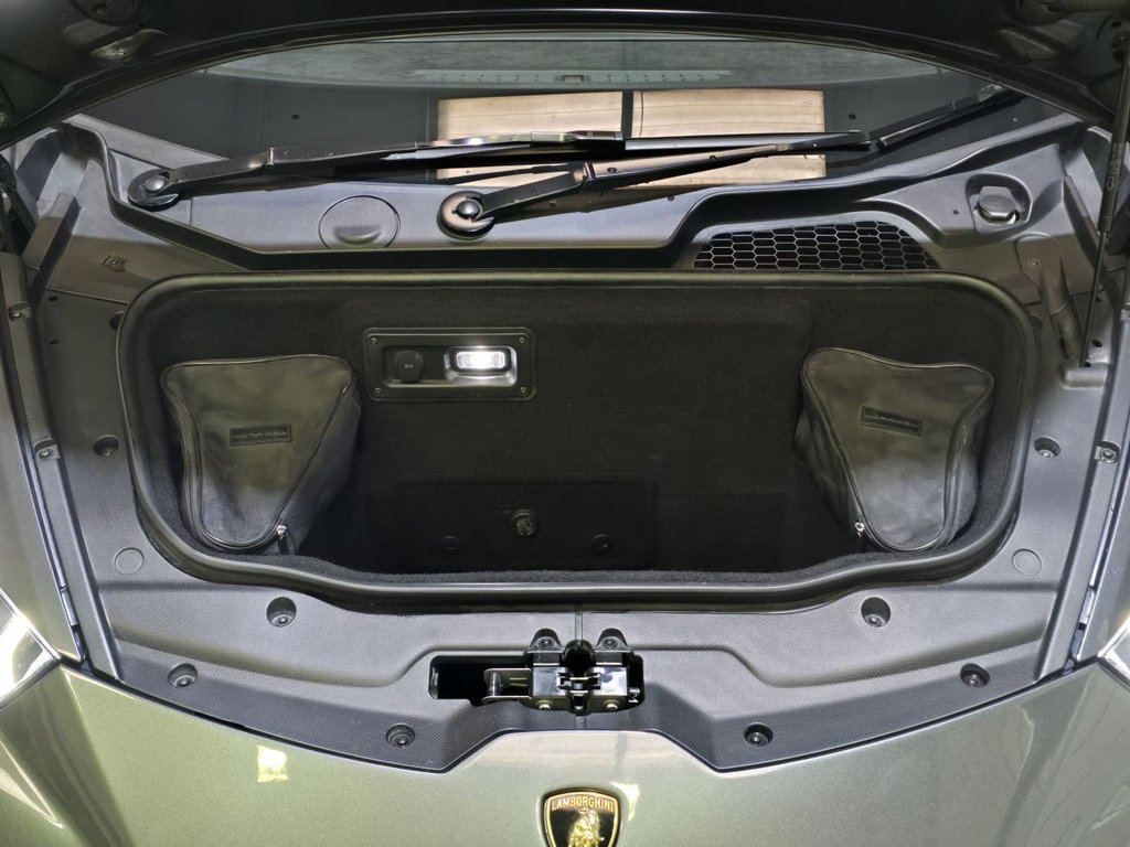 Used Lamborghini Huracan 2022 for sale - 77990714: Photo 14