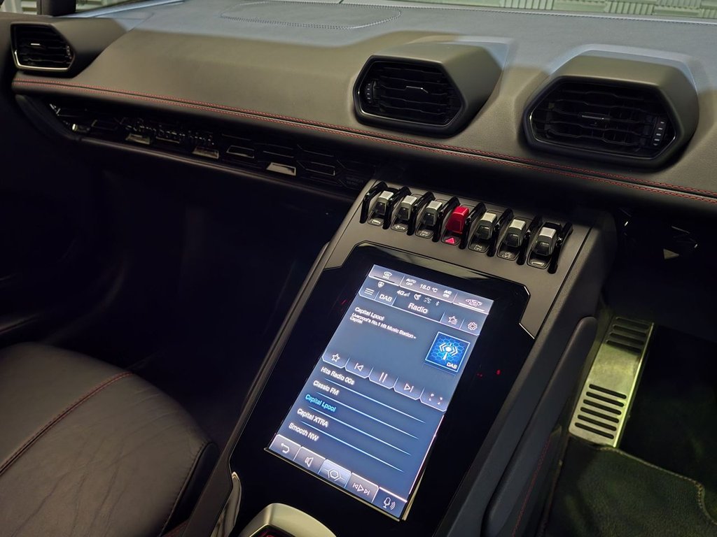 Used Lamborghini Huracan 2022 for sale - 77990714: Photo 23