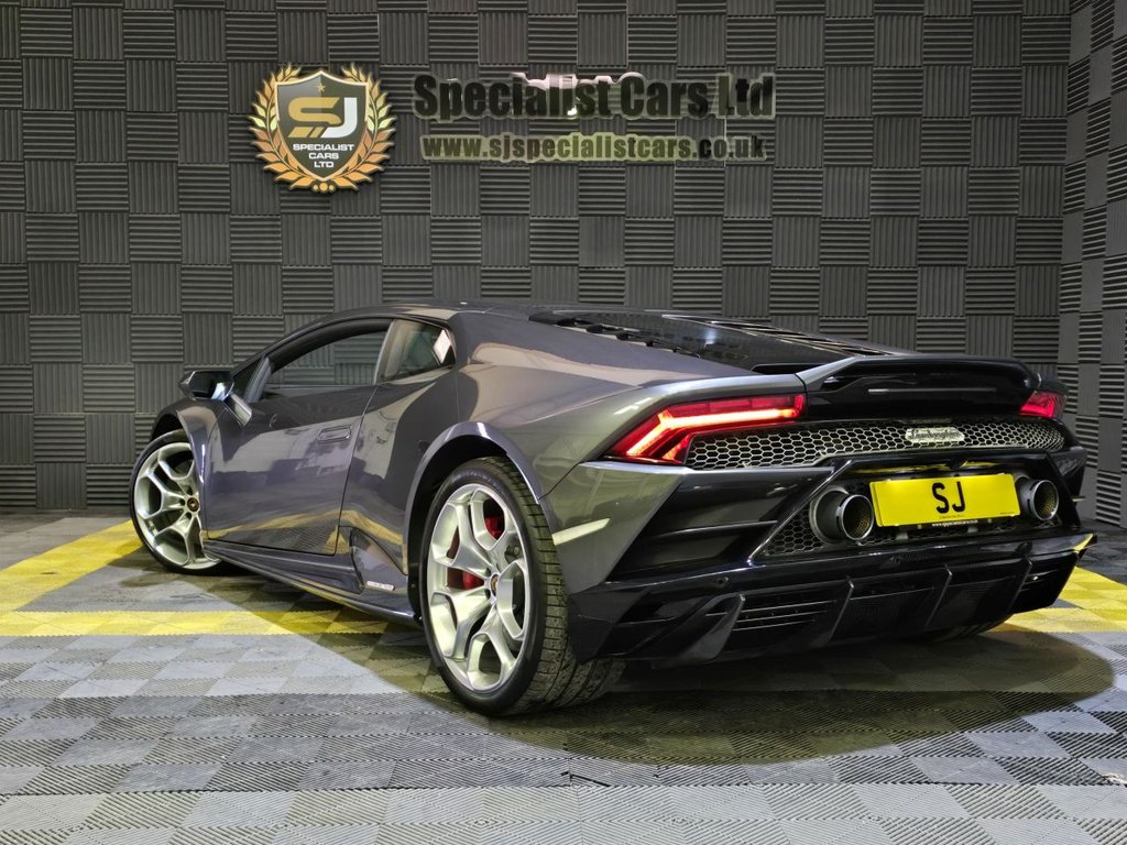 Used Lamborghini Huracan 2022 for sale - 77990714: Photo 8