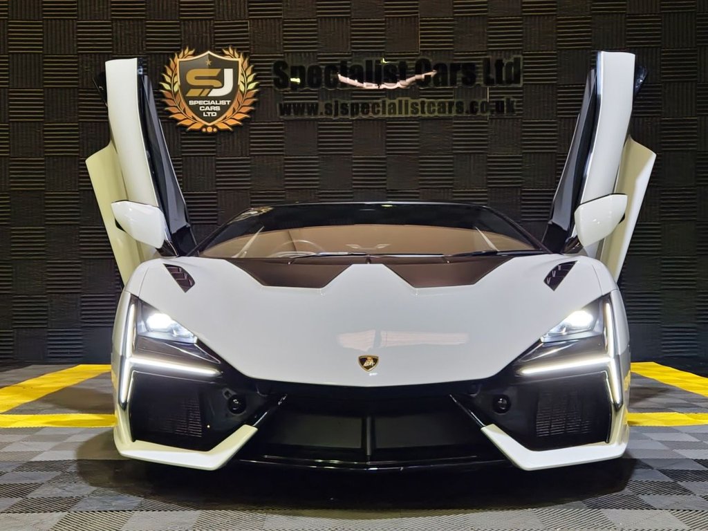 Used Lamborghini Revuelto 2024 for sale - 76642716: Photo 14