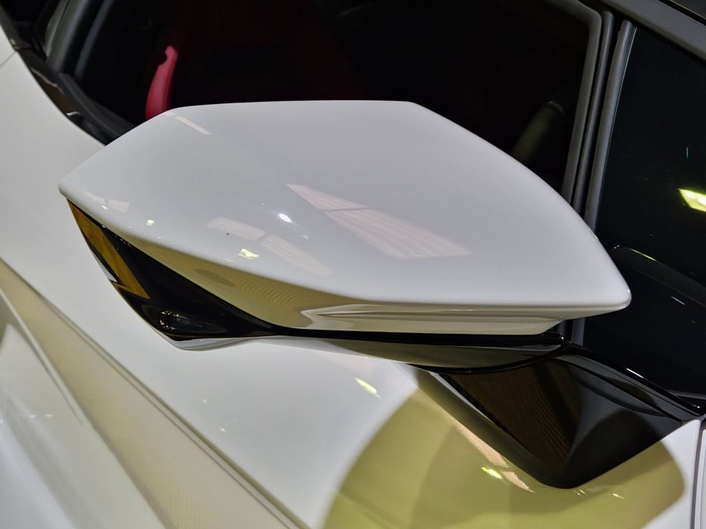 Used Lamborghini Revuelto 2024 for sale - 76642716: Photo 31