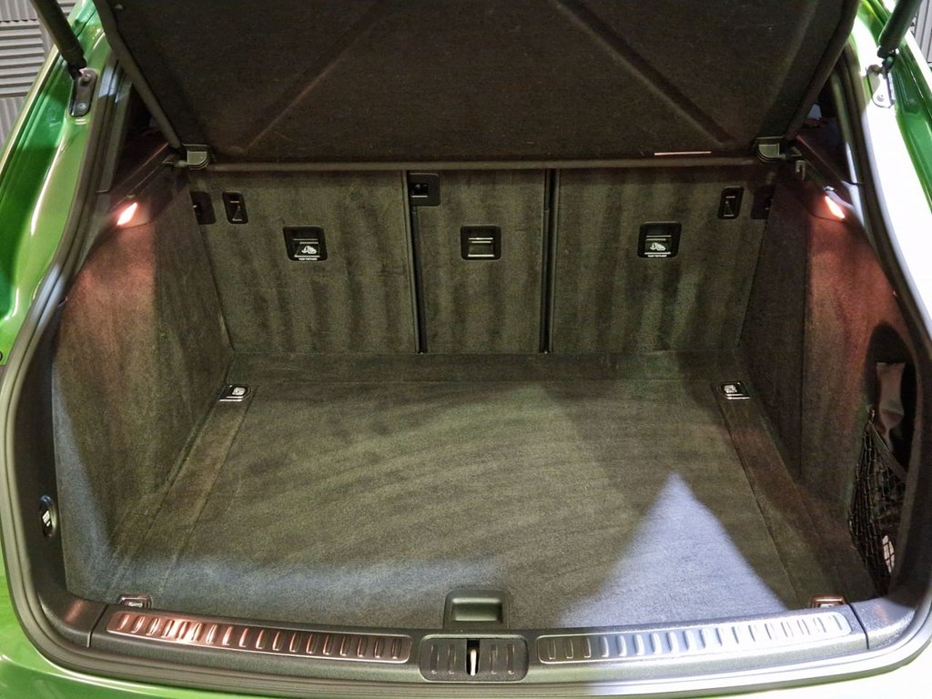 Used Porsche Macan 2021 for sale - 76406885: Photo 21