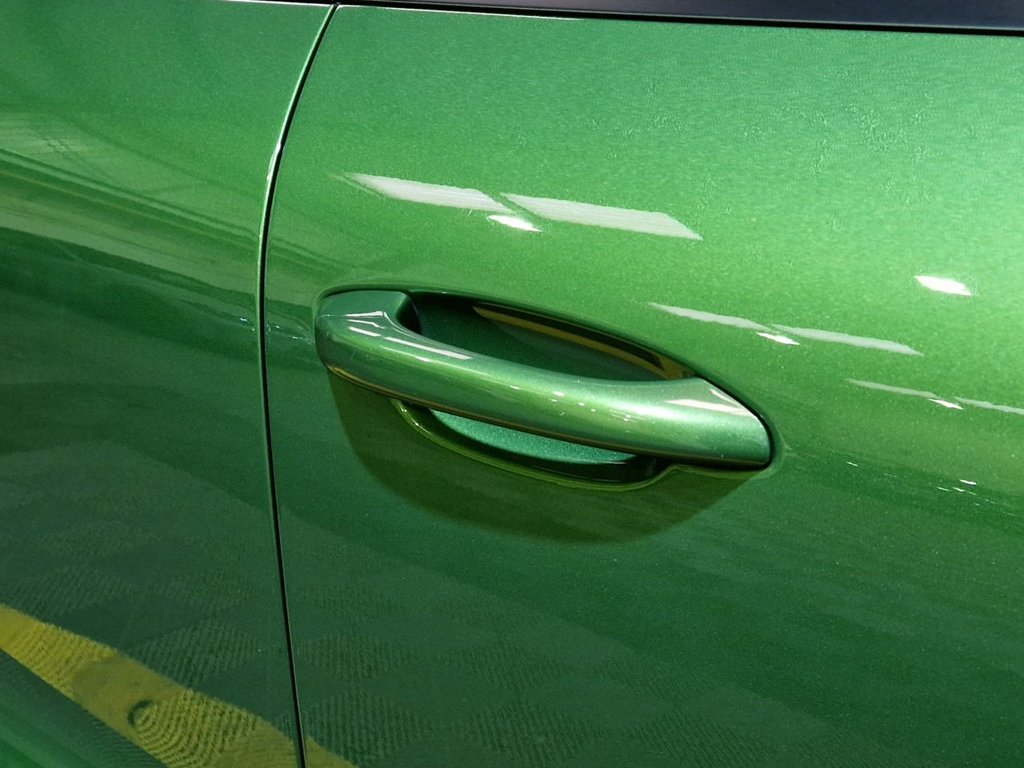 Used Porsche Macan 2021 for sale - 76406885: Photo 26