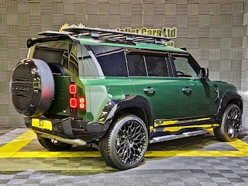 Used Land Rover Defender 2023 for sale - 75985866: Photo