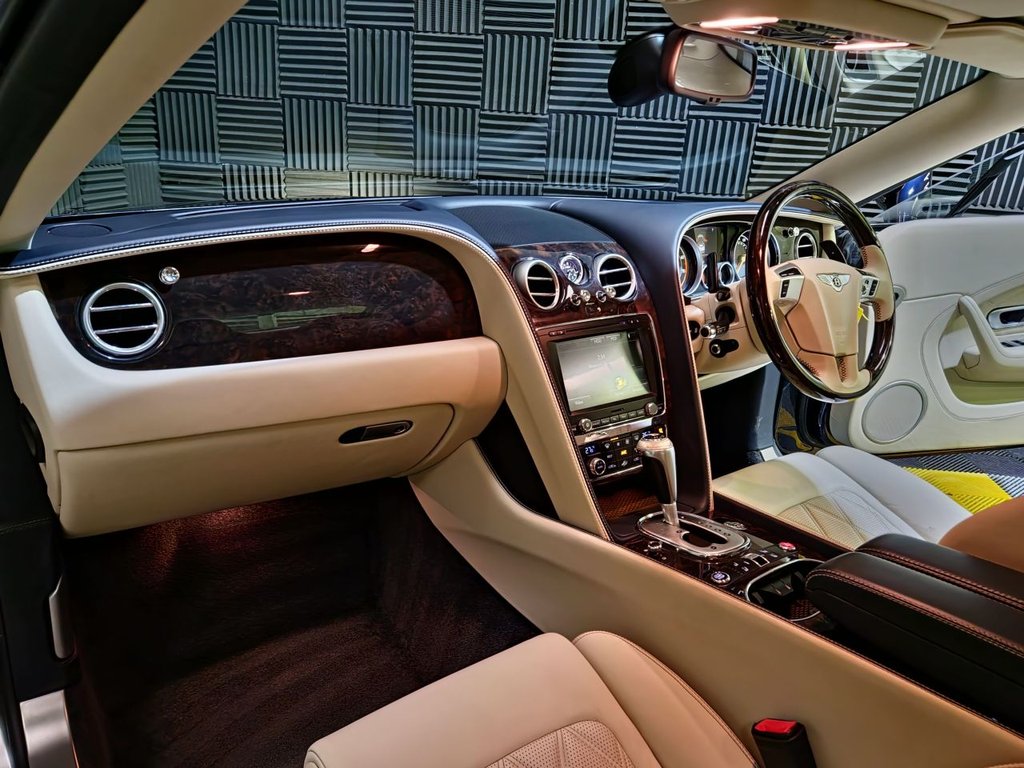 Used Bentley Continental 2013 for sale - 76132729: Photo 16