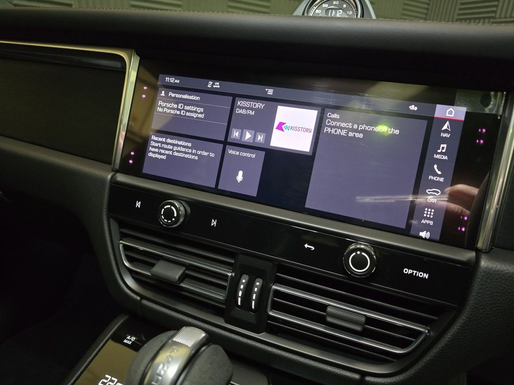 Used Porsche Macan 2025 for sale - 77642596: Photo 10