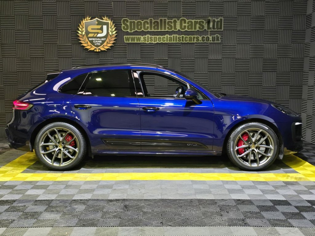Used Porsche Macan 2025 for sale - 77642596: Photo 14