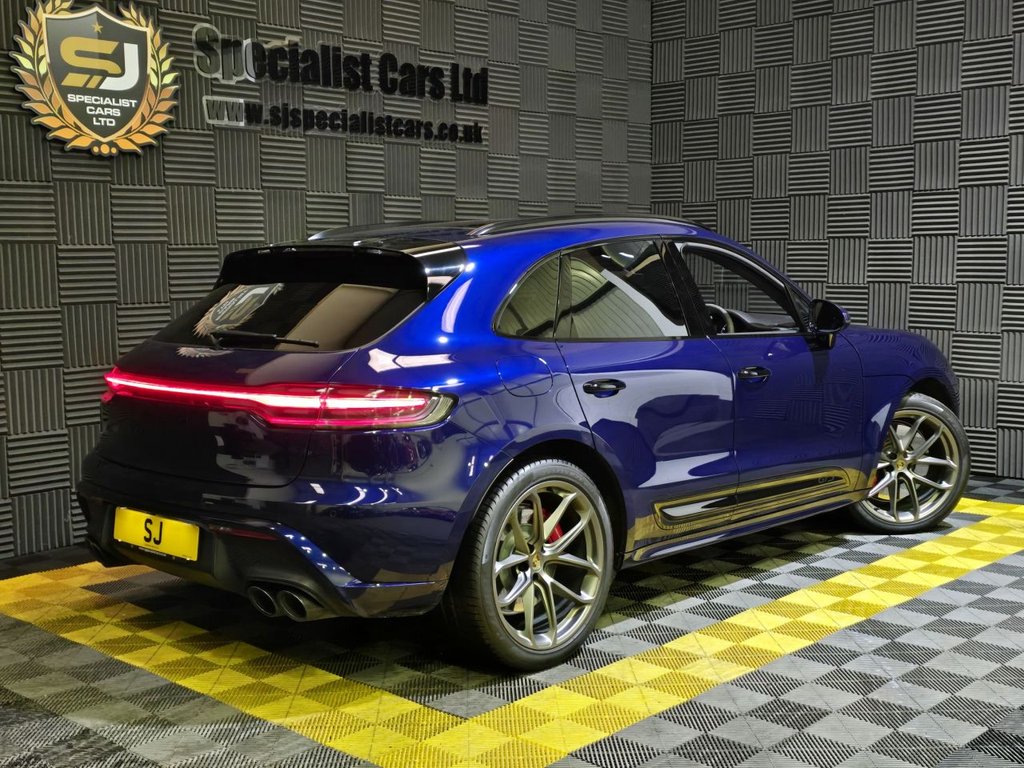 Used Porsche Macan 2025 for sale - 77642596: Photo 17