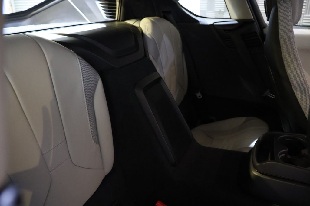 Used BMW i8 2017 for sale - 76768184: Photo 15