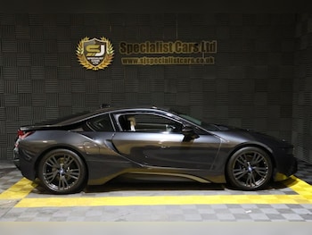 Used BMW i8 2017 for sale - 76768184: Photo