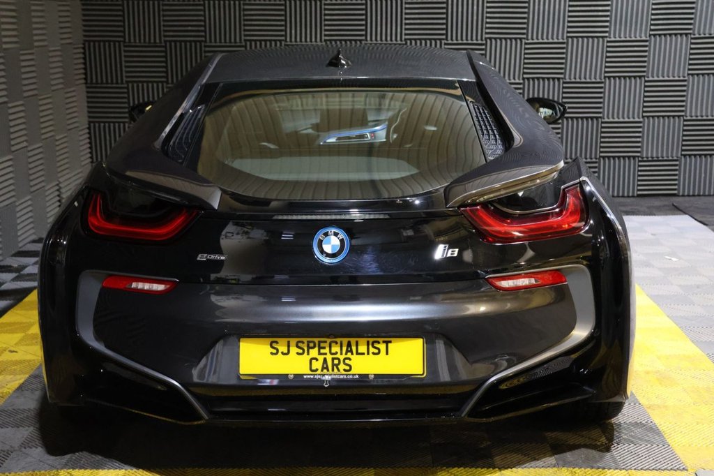 Used BMW i8 2017 for sale - 76768184: Photo 3