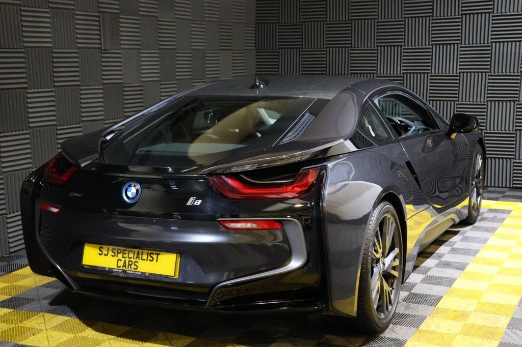 Used BMW i8 2017 for sale - 76768184: Photo 9