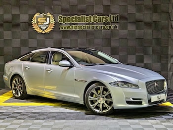 Used Jaguar XJ 2017 for sale - 75727623: Photo