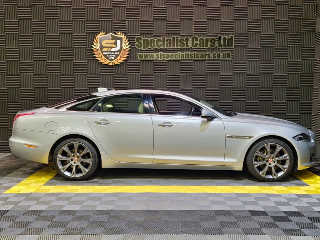 Vehicle 33