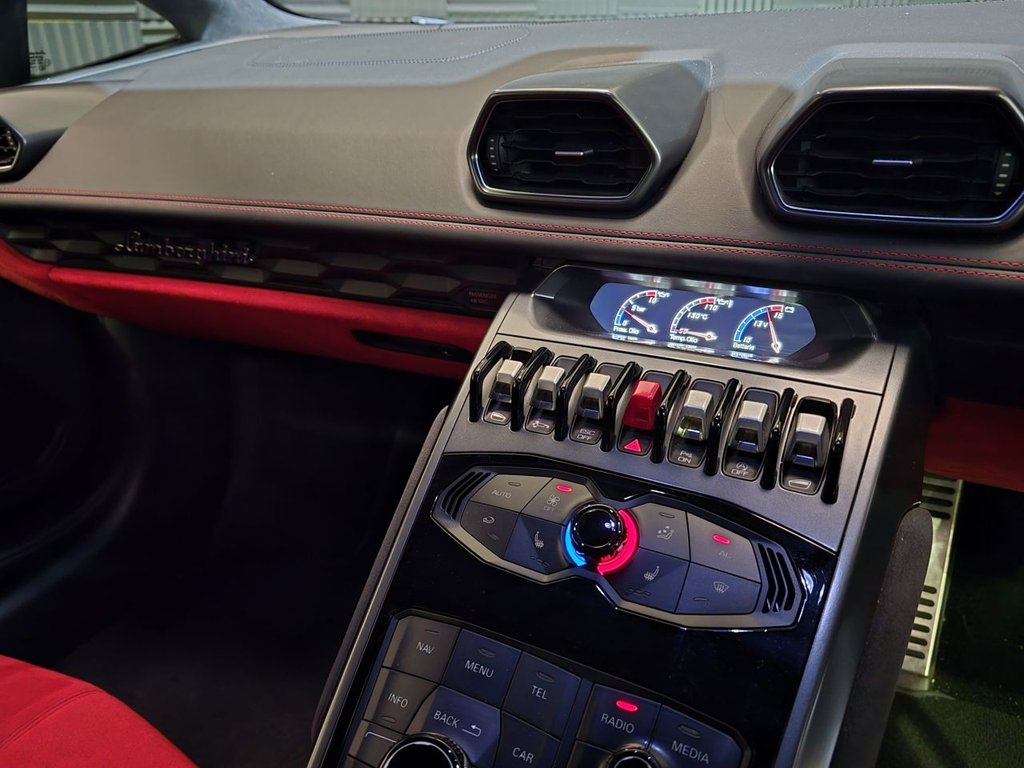 Used Lamborghini Huracan 2015 for sale - 77904860: Photo 12