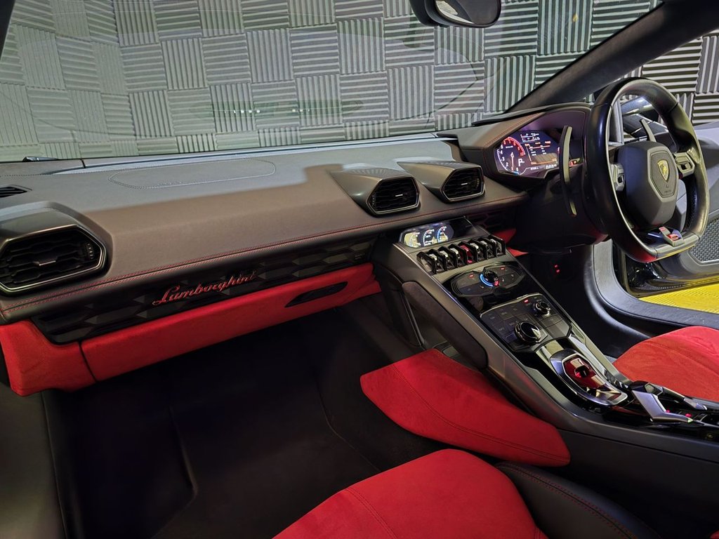 Used Lamborghini Huracan 2015 for sale - 77904860: Photo 15