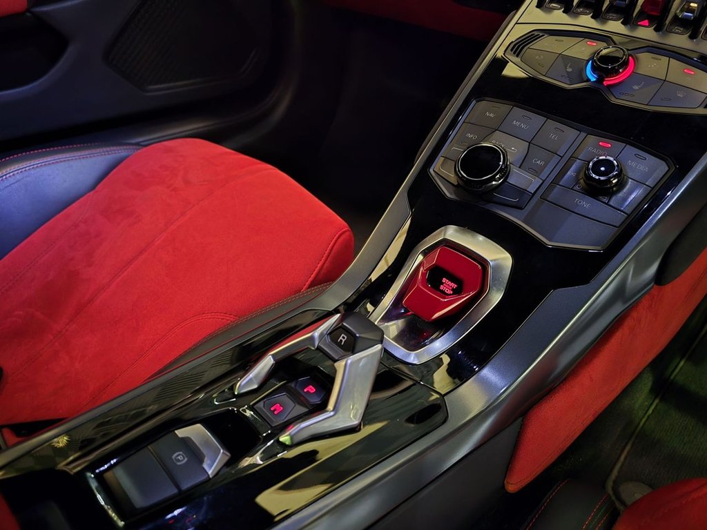 Used Lamborghini Huracan 2015 for sale - 77904860: Photo 18