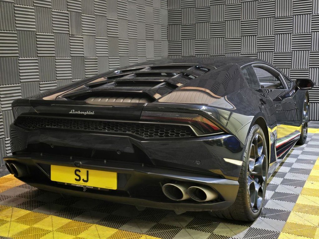 Used Lamborghini Huracan 2015 for sale - 77904860: Photo 22
