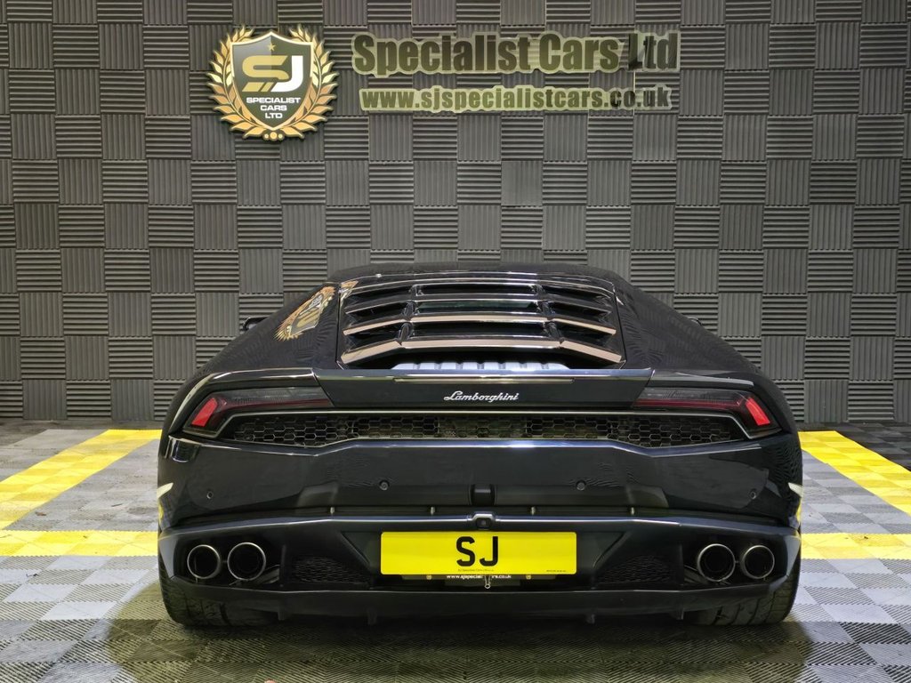 Used Lamborghini Huracan 2015 for sale - 77904860: Photo 4