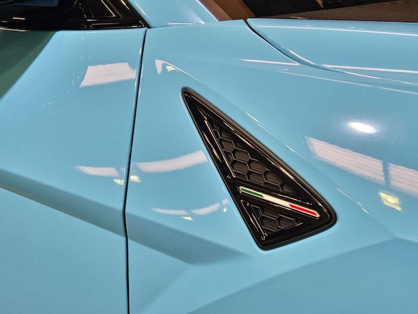 Used Lamborghini Urus 2023 for sale - 75548886: Photo 36