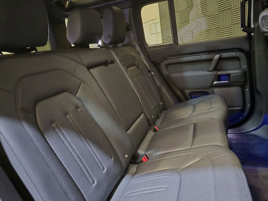 Used Land Rover Defender 2021 for sale - 78200129: Photo 14