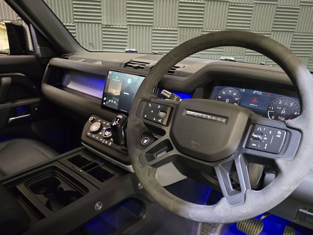 Used Land Rover Defender 2021 for sale - 78200129: Photo 20