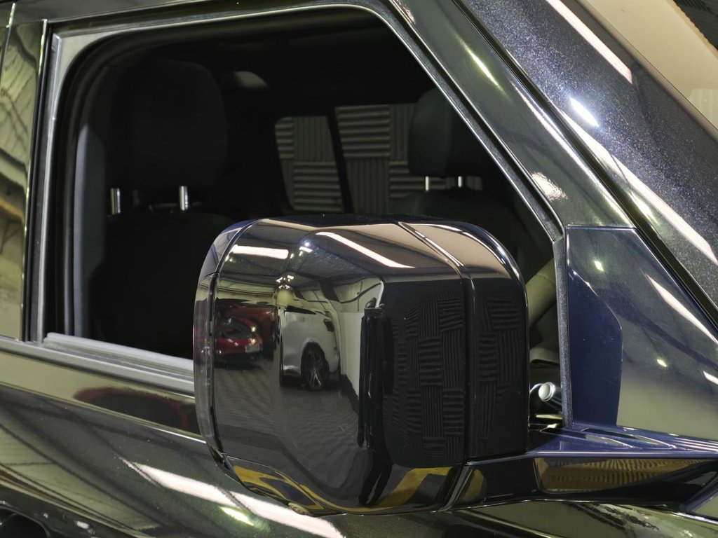 Used Land Rover Defender 2021 for sale - 78200129: Photo 29