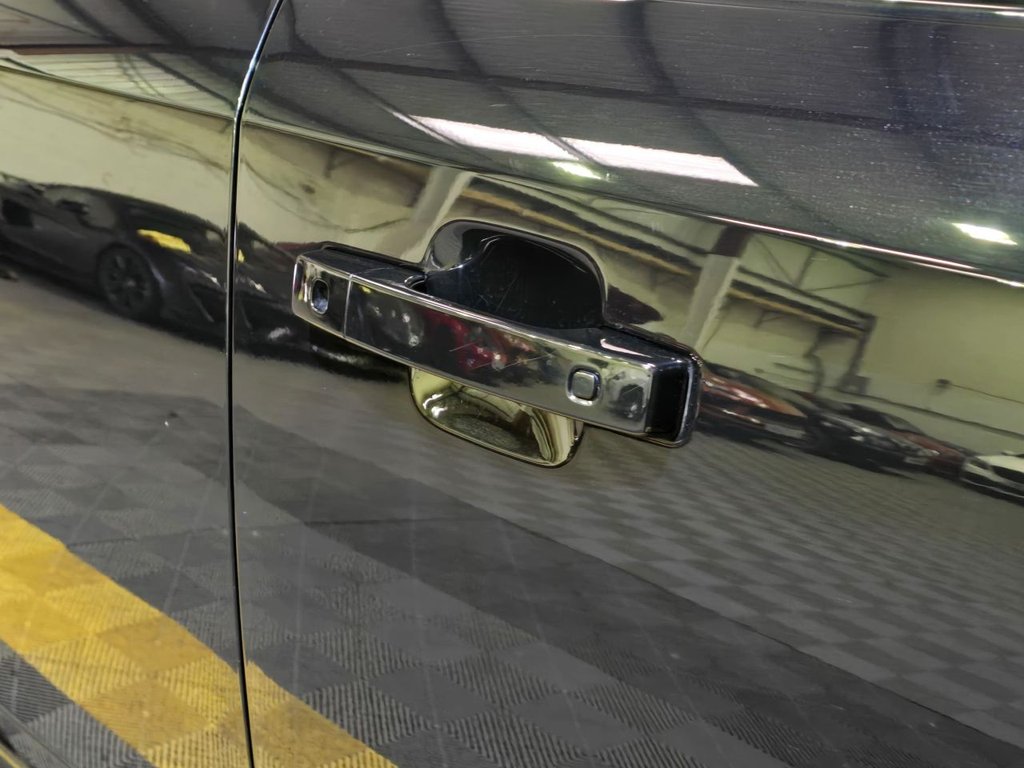 Used Land Rover Defender 2021 for sale - 78200129: Photo 30