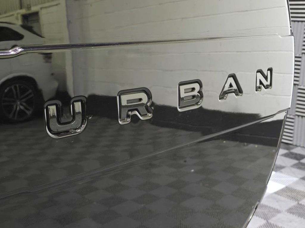 Used Land Rover Defender 2021 for sale - 78200129: Photo 9