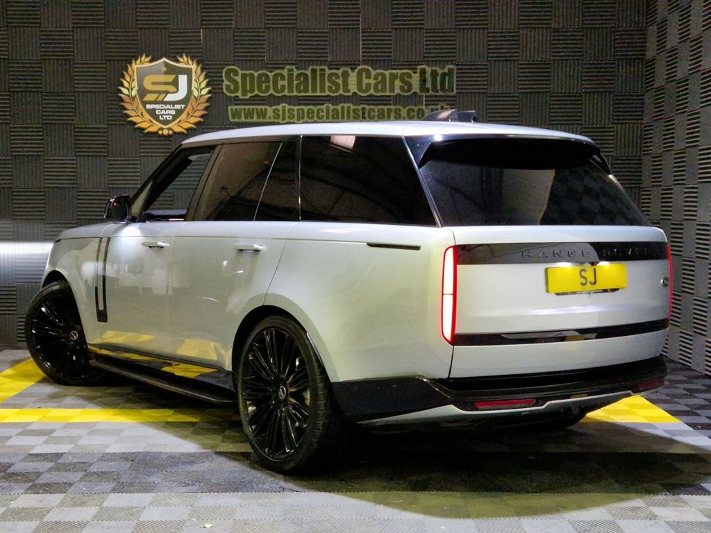 Used Land Rover Range Rover 2023 for sale - 76417340: Photo 12