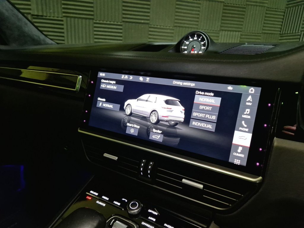 Used Porsche Cayenne 2020 for sale - 76454764: Photo 17