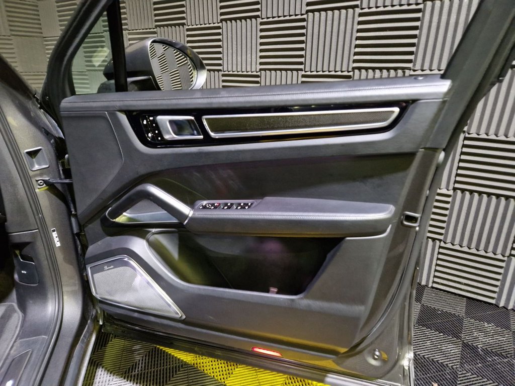 Used Porsche Cayenne 2020 for sale - 76454764: Photo 23