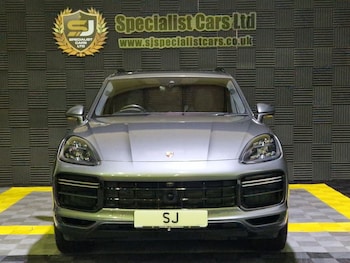 Used Porsche Cayenne 2020 for sale - 76454764: Photo