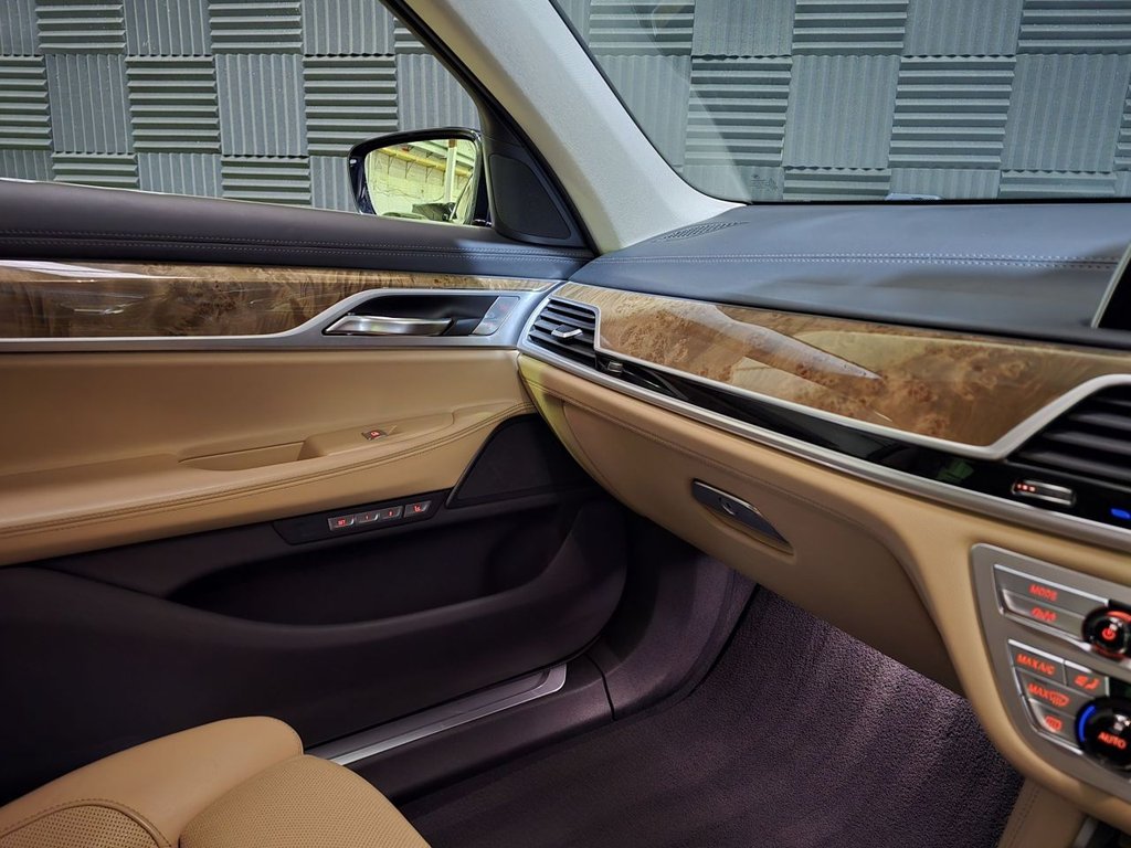 Used BMW 7 Series 2016 for sale - 77642227: Photo 18