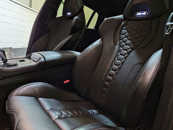 Used BMW x6 M 2022 for sale - 76185639: Photo 15