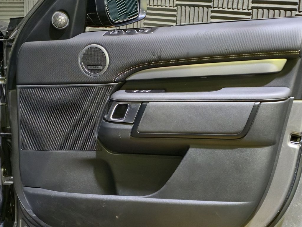 Used Land Rover Discovery 2022 for sale - 77139391: Photo 23