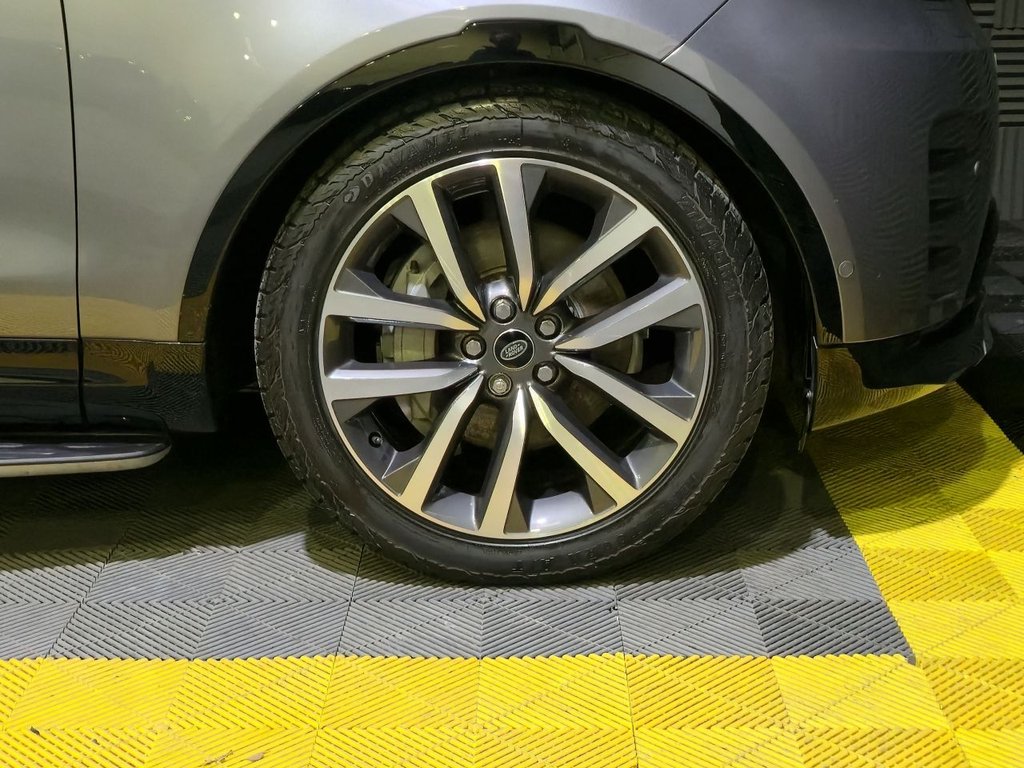 Used Land Rover Discovery 2022 for sale - 77139391: Photo 32