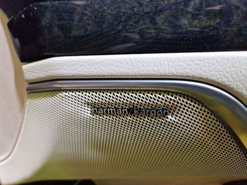 Used Mercedes-Benz SL 2014 for sale - 76454048: Photo 18