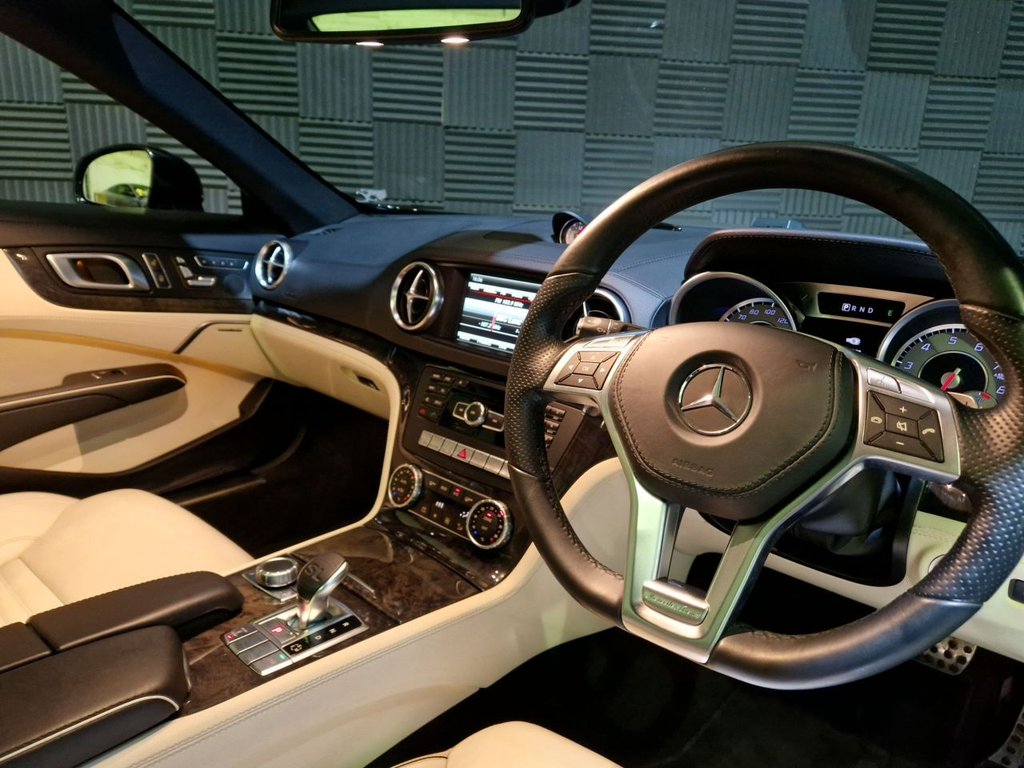 Used Mercedes-Benz SL 2014 for sale - 76454048: Photo 19